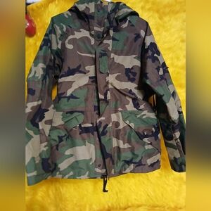 "US Army Military Jacket Size Medium Short (NATO 6070/9404) - Vintage Camouflage